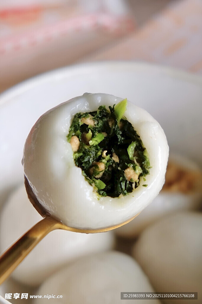 荠菜汤圆
