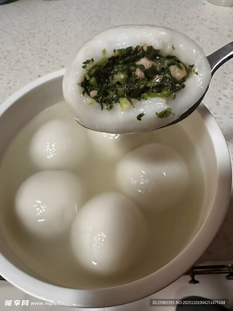 荠菜汤圆