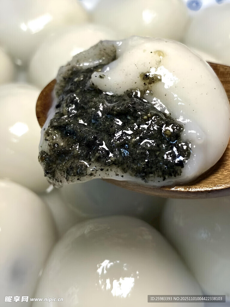 芝麻汤圆
