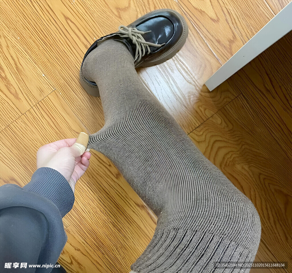 长筒袜