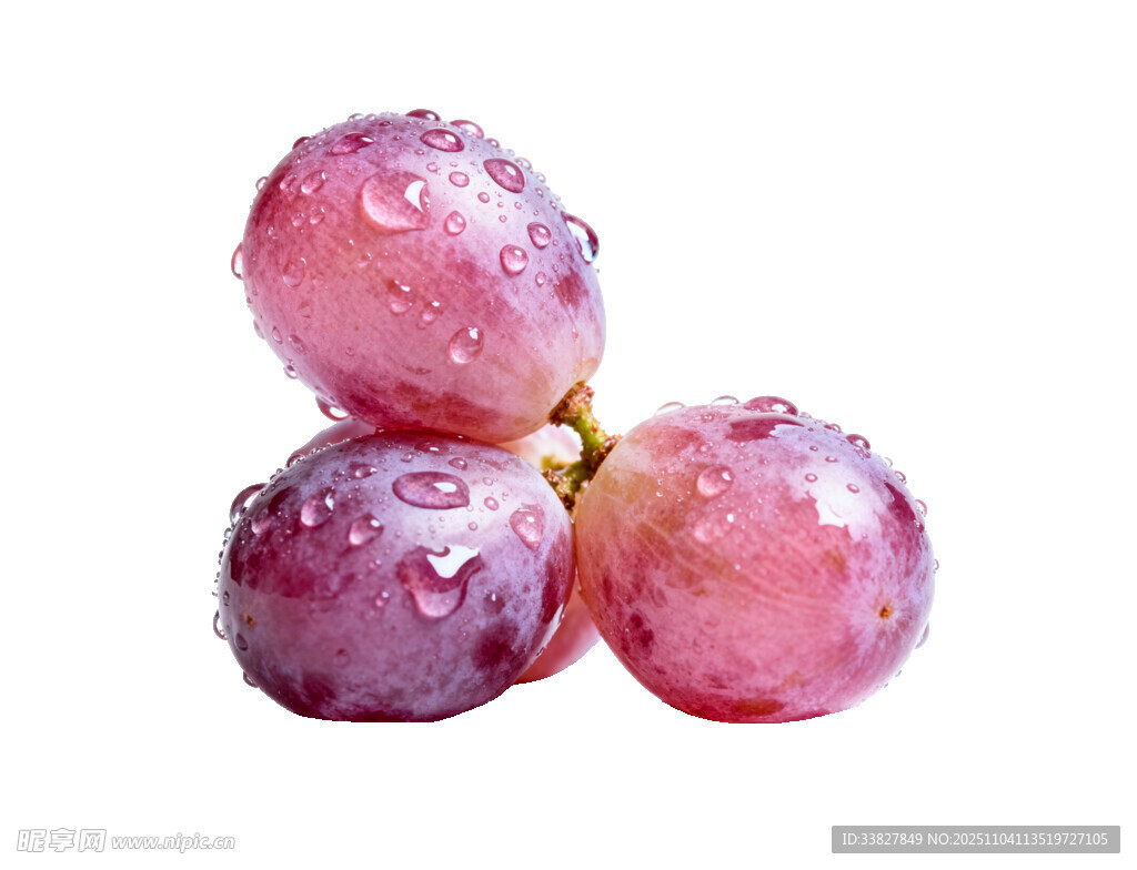 紫葡萄带水珠新鲜诱人