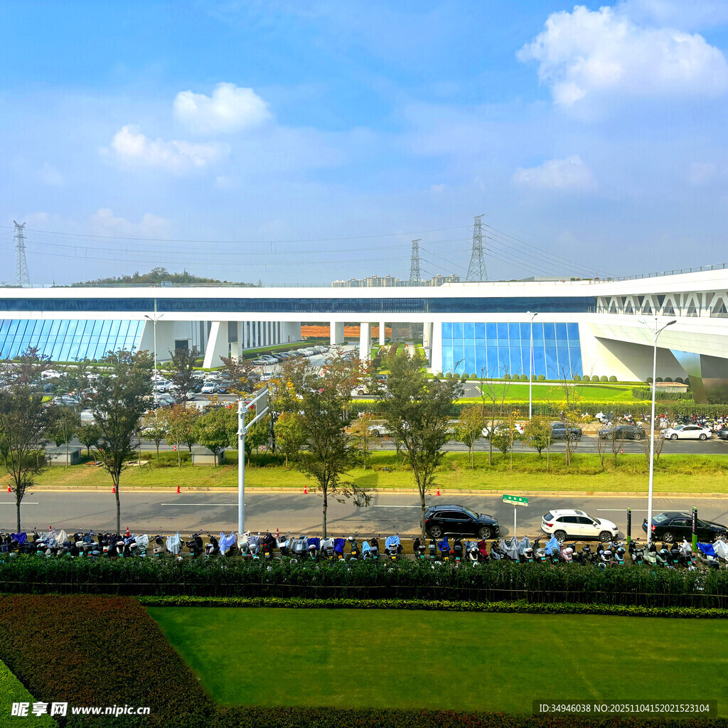 现代风格机场外观景观