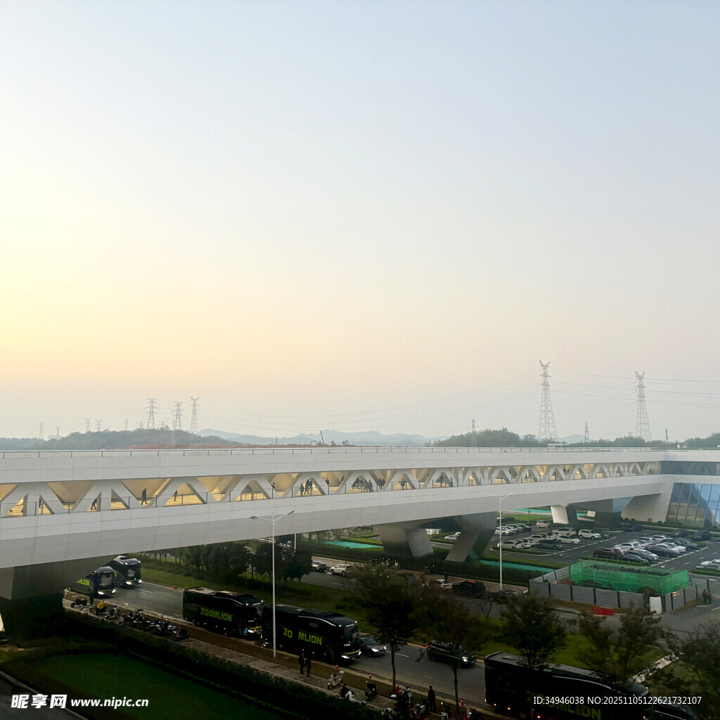 城市高架桥景观