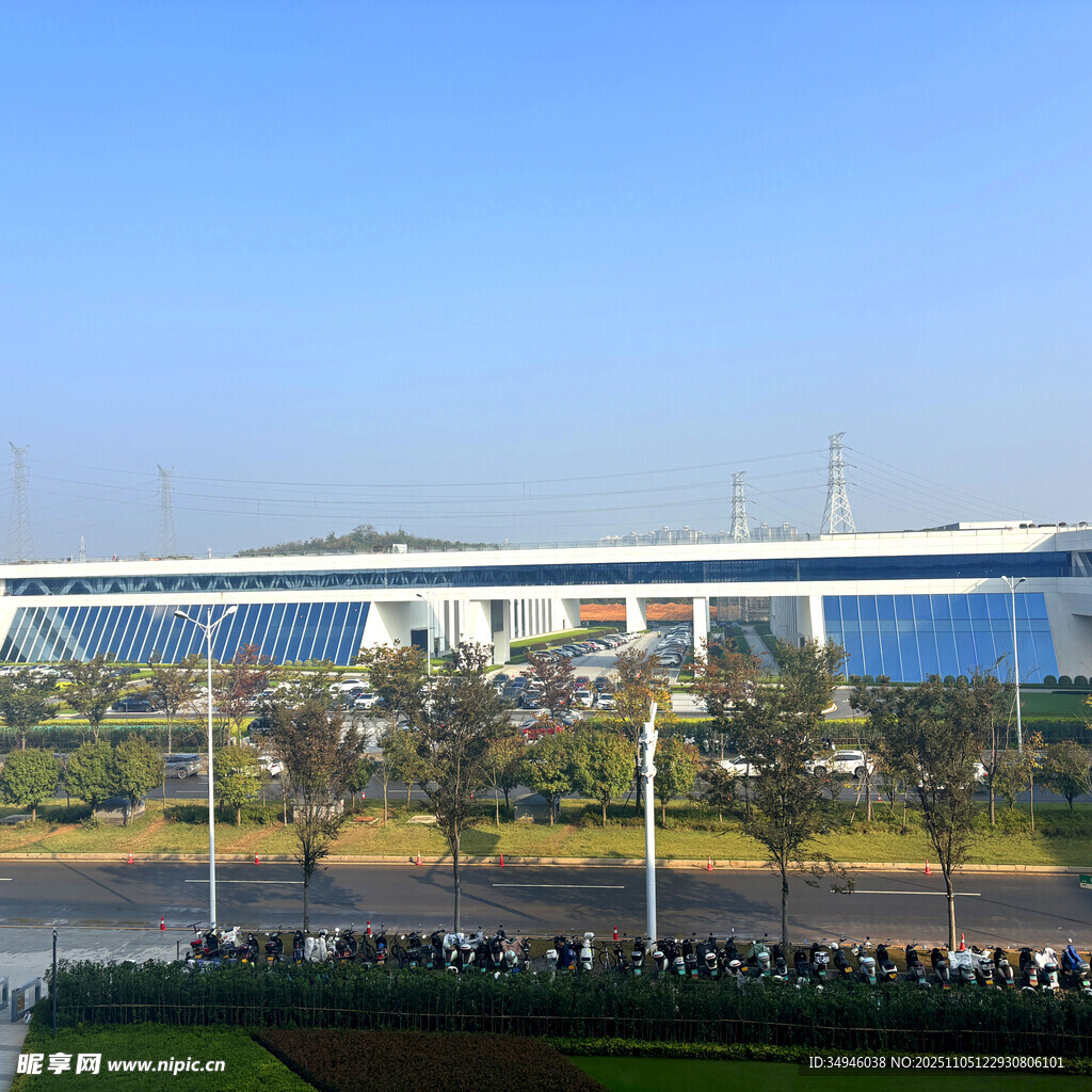 现代化工厂外观景观