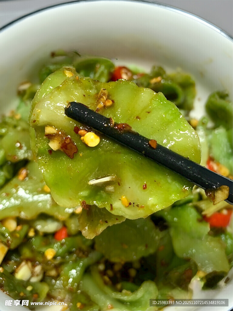 美味凉拌莴笋丝