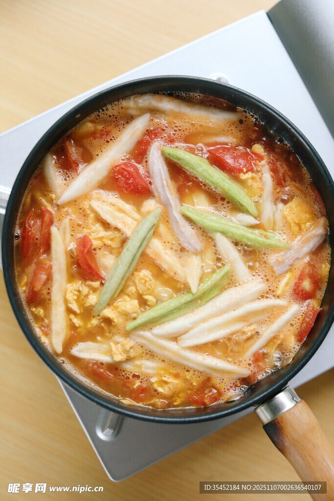 番茄蔬菜火锅