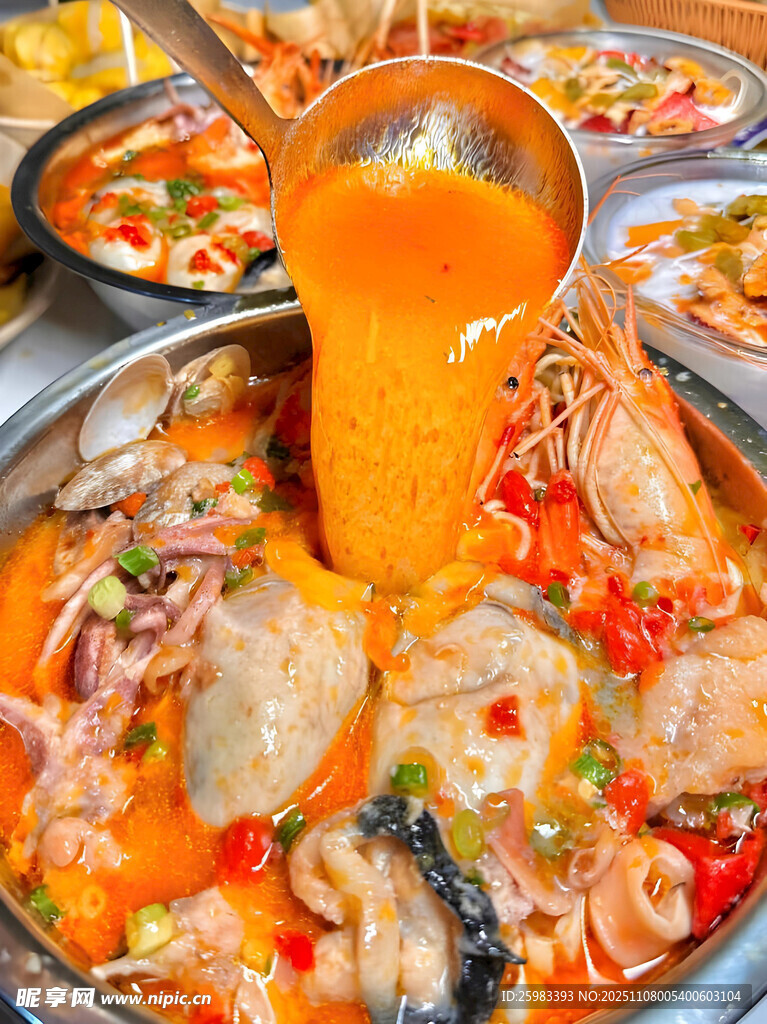 冬阴功海鲜火锅