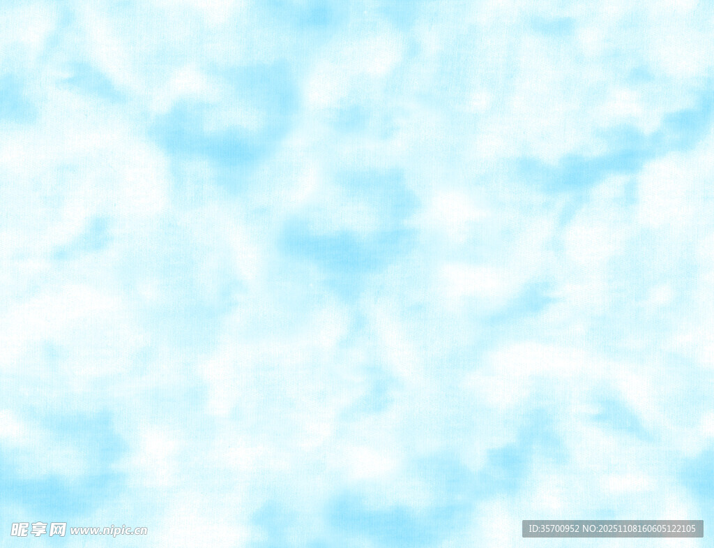 淡蓝色梦幻云朵背景图