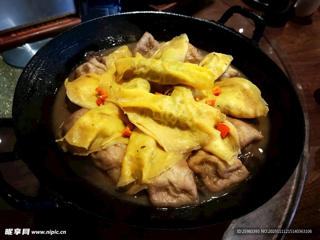 蛋饺豆腐煲