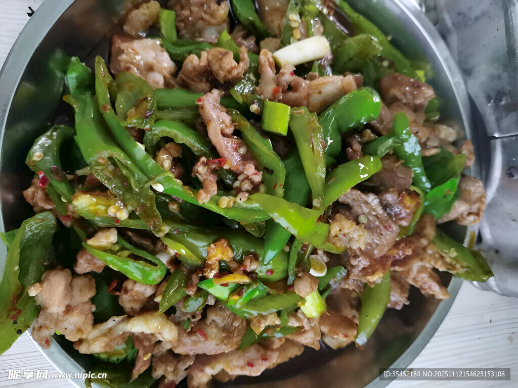 青椒炒肉丝
