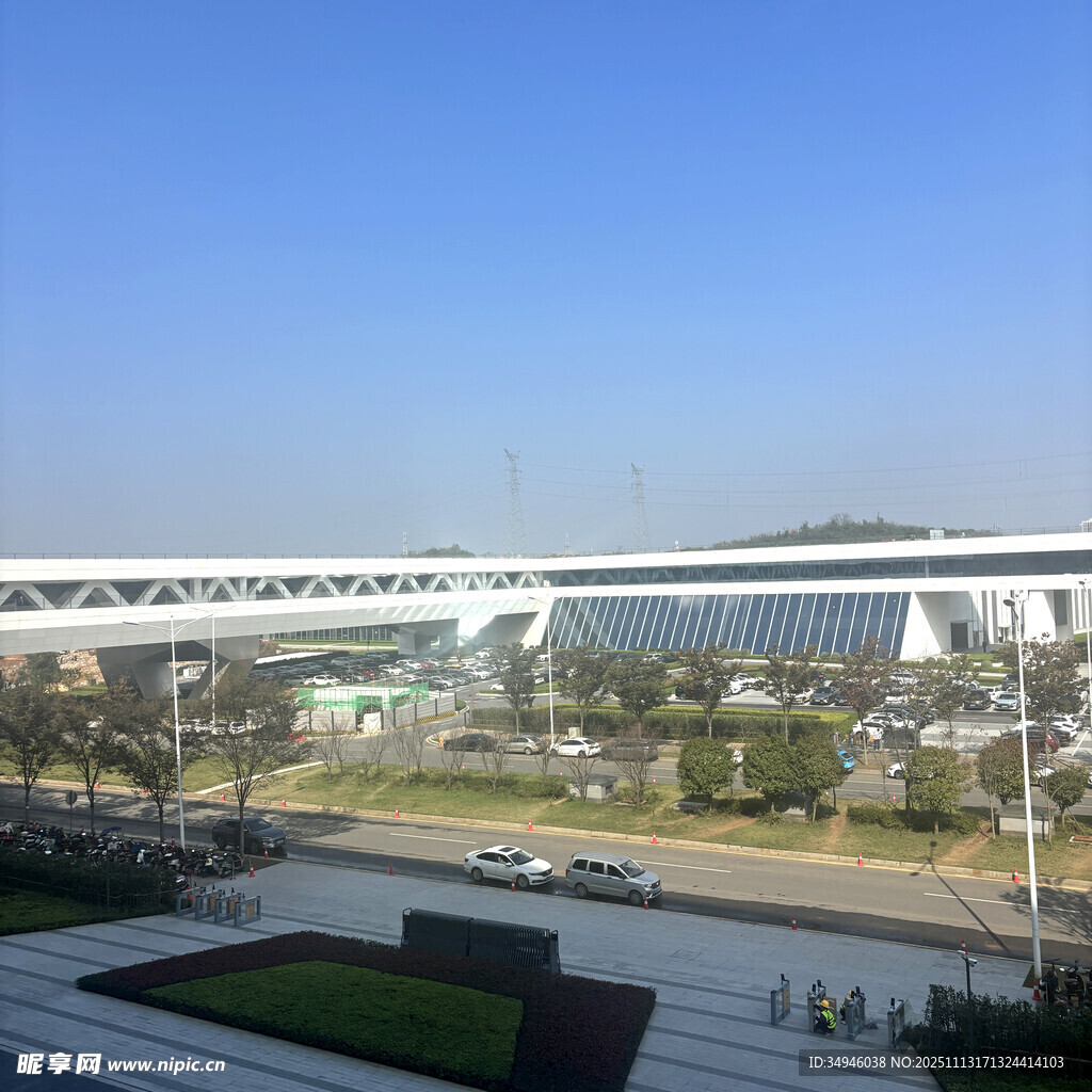 现代风格桥梁建筑景观