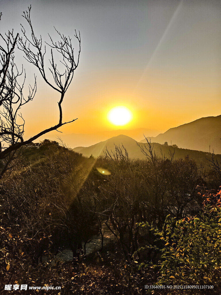 日落 香山