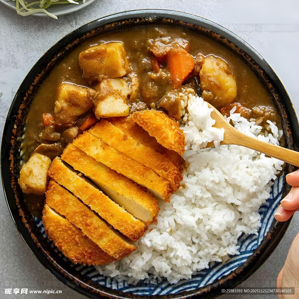 咖喱鸡排饭