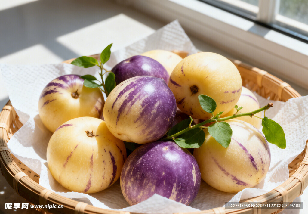 竹篮里的人参果