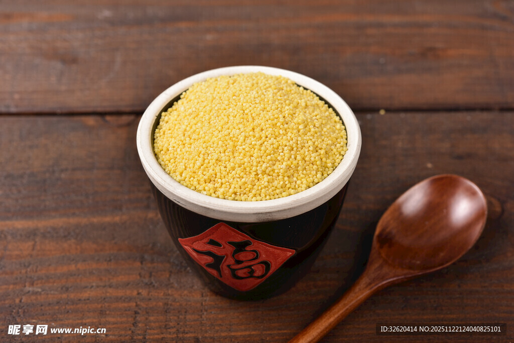 小米 谷物