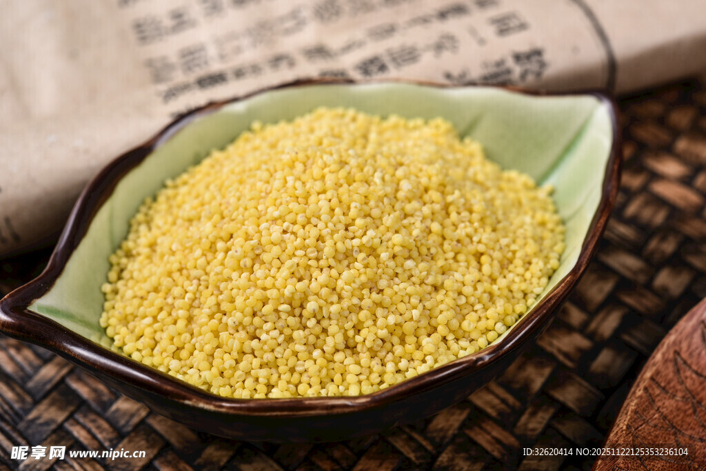小米 谷物