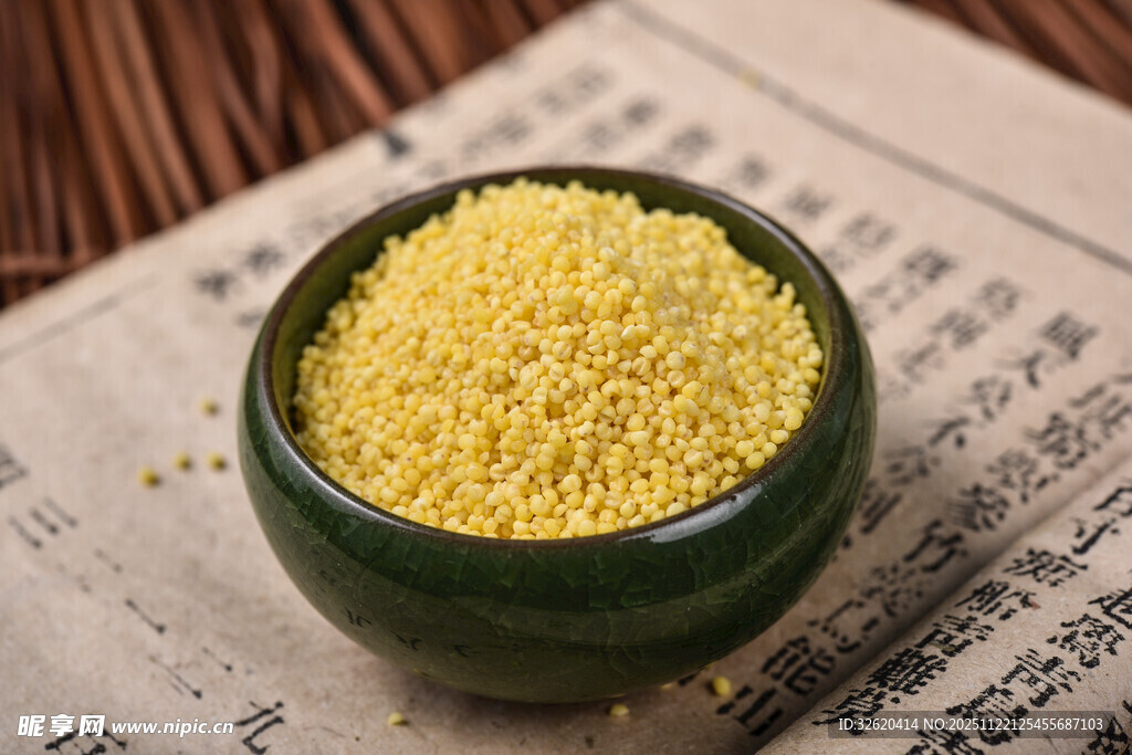 小米 谷物