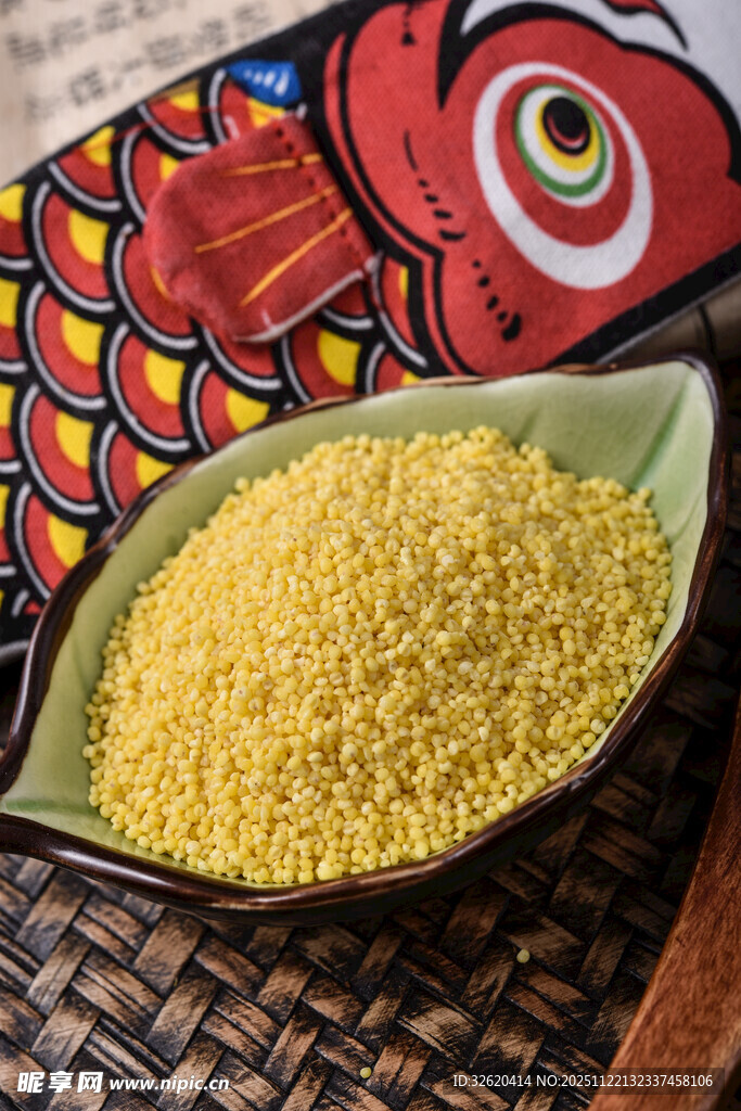 小米 谷物
