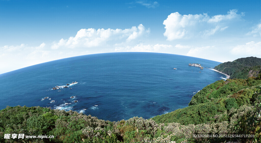 俯瞰碧海青山美景