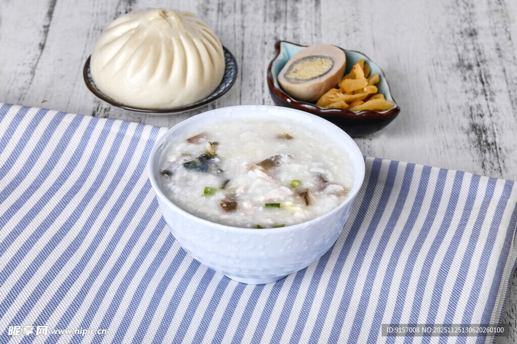 皮蛋瘦肉粥