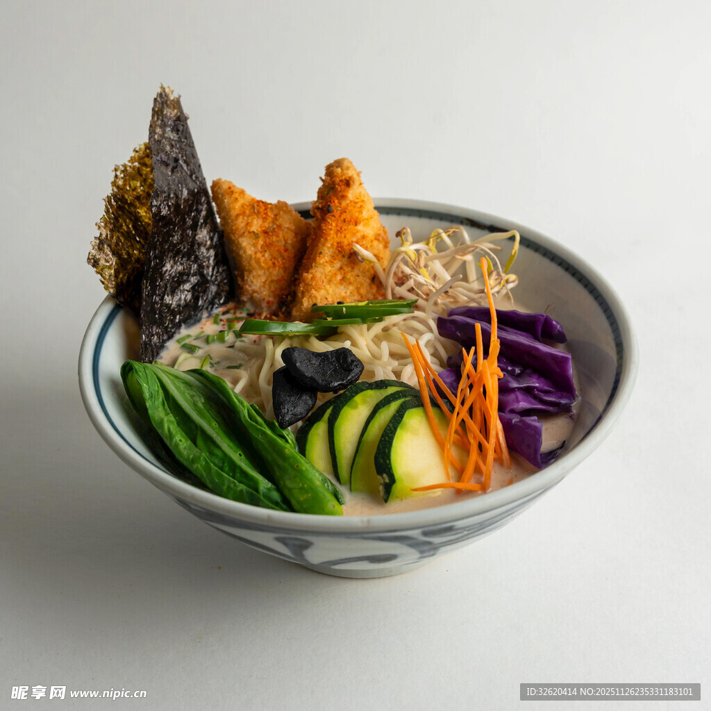蔬菜拌面