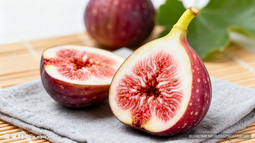 新鲜无花果切片展示