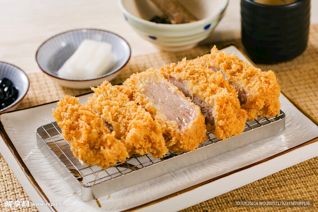 香酥炸猪排