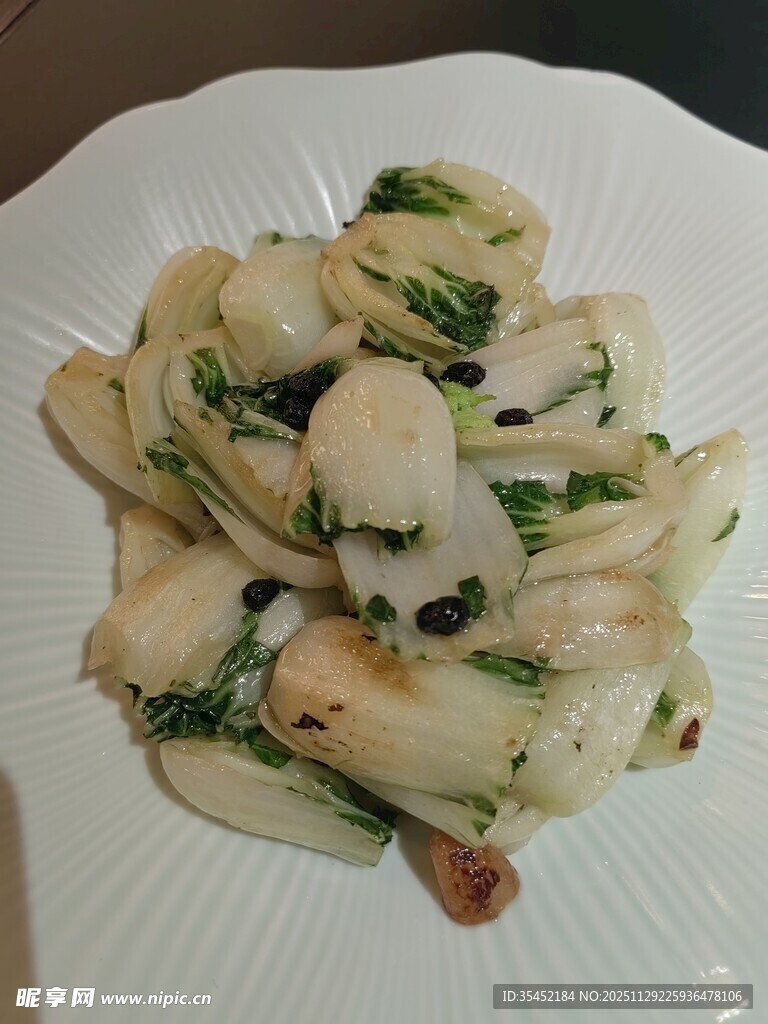 香蒜莳萝炒鱿鱼