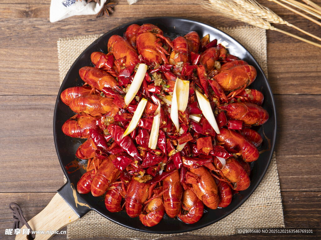 香辣小龙虾