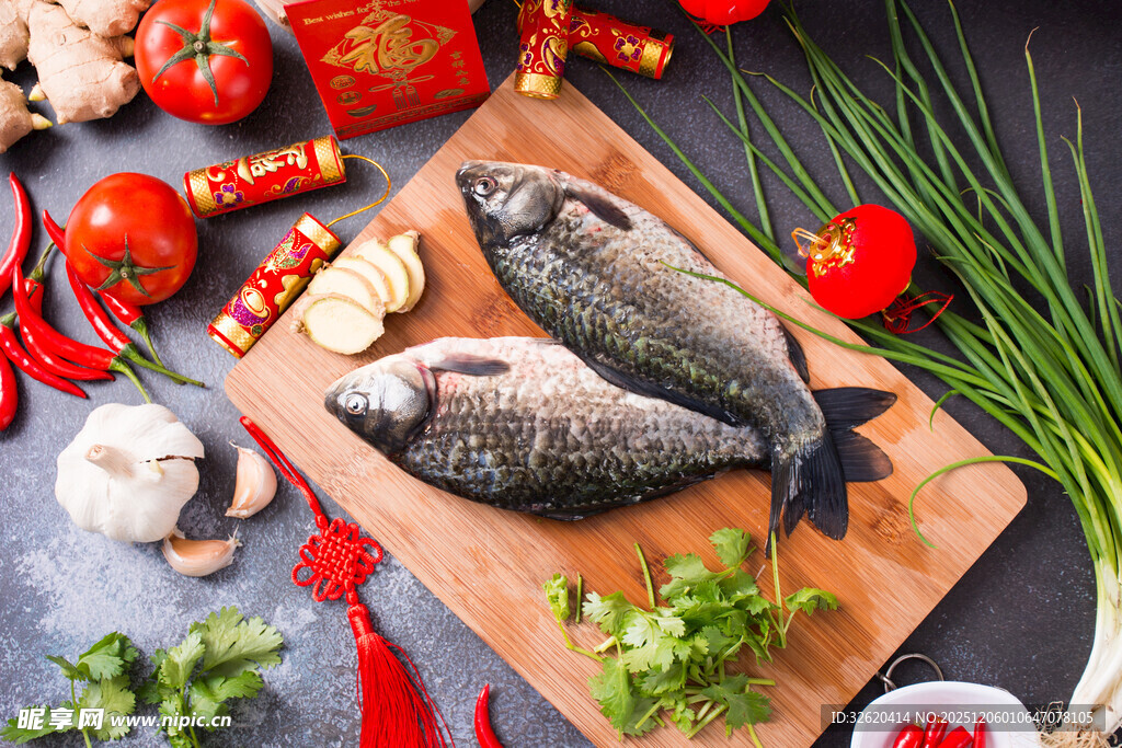 鲜鱼与多样配菜