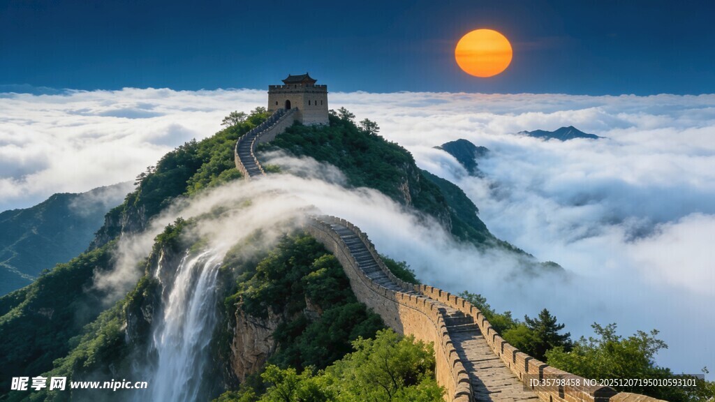 云海中壮丽的长城日出