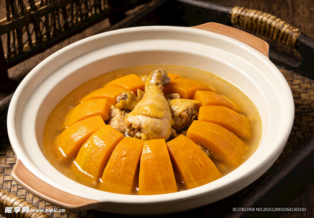 南瓜炖鸡腿