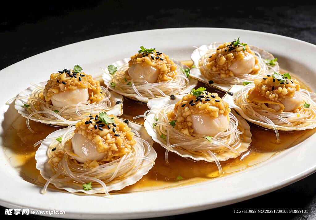 蒜蓉粉丝蒸扇贝