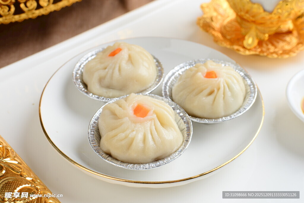 精致三鲜小笼包