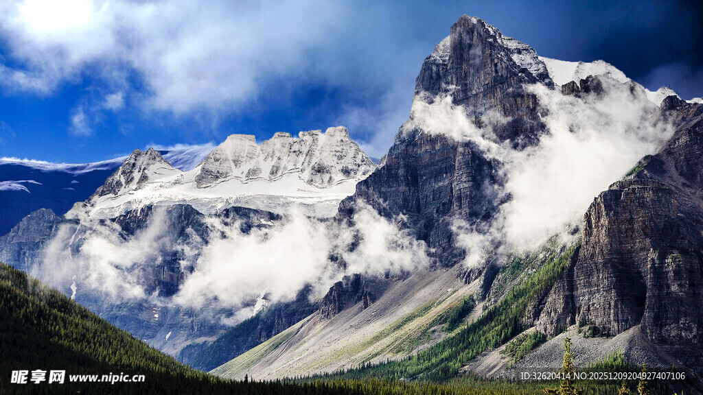 壮丽雪山美景