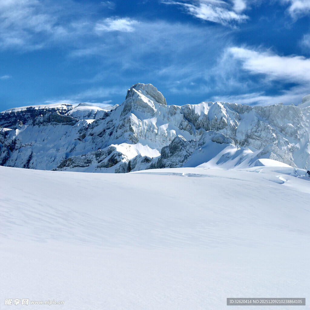 壮丽雪山美景