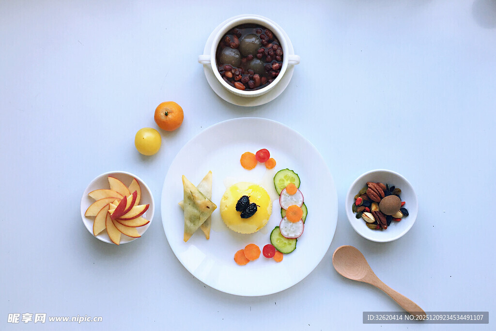 水果拼盘与小食