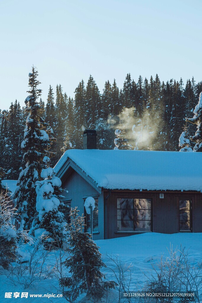 雪中小屋