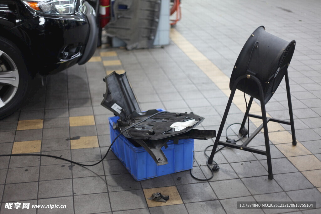 路边维修摊的工具设备