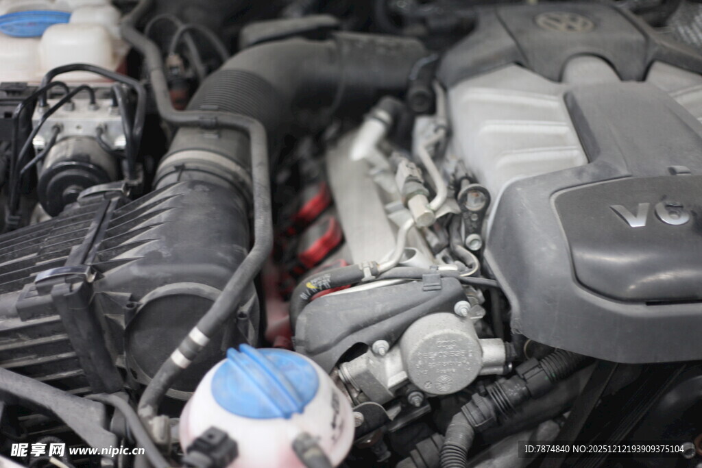 汽车发动机细节特写