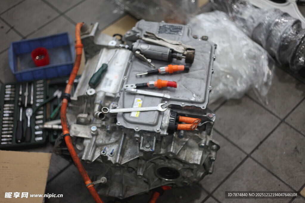 汽车变速箱零件拆解图