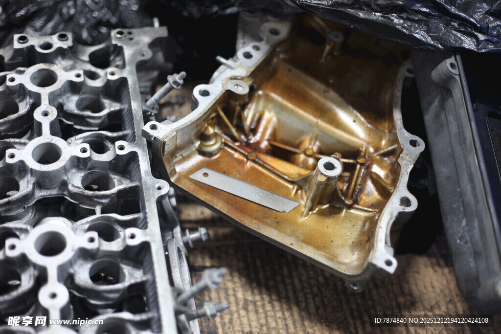 金属机械零件特写