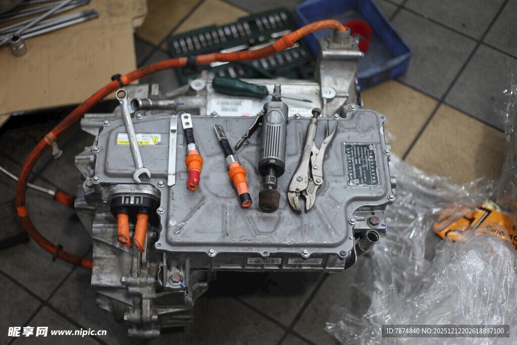 汽车电池组拆解部件展示