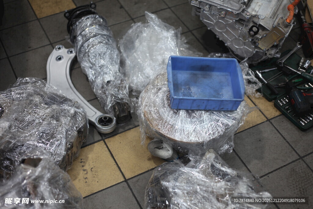 汽车零部件待售