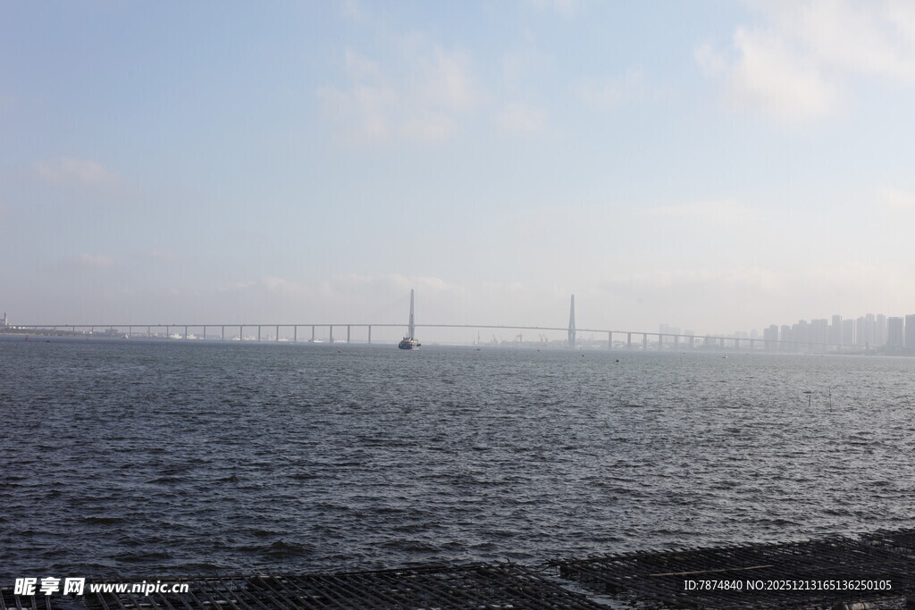 海上大桥远景