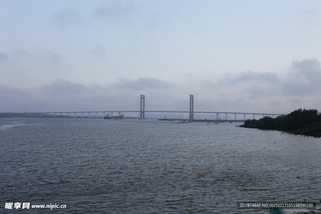 海上大桥远景