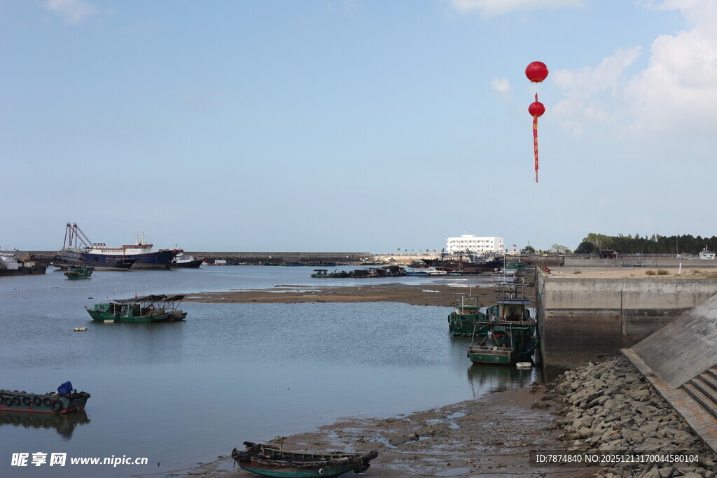 海滨码头景象