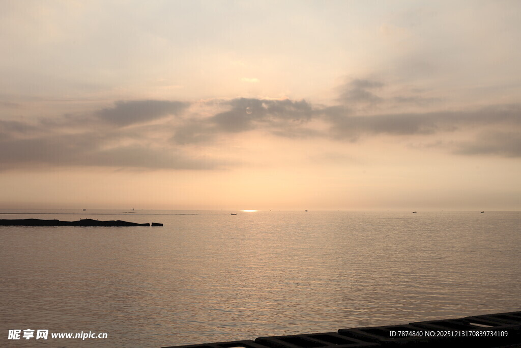 海边日落美景