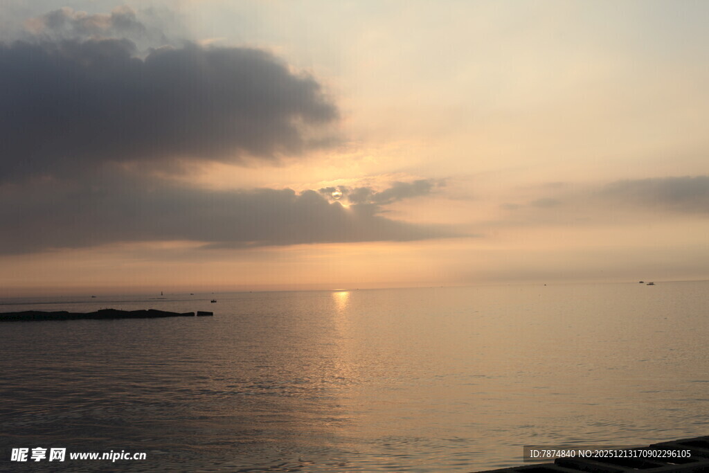 海边日落美景