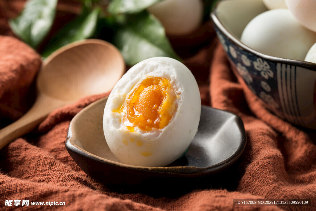 美味溏心蛋特写